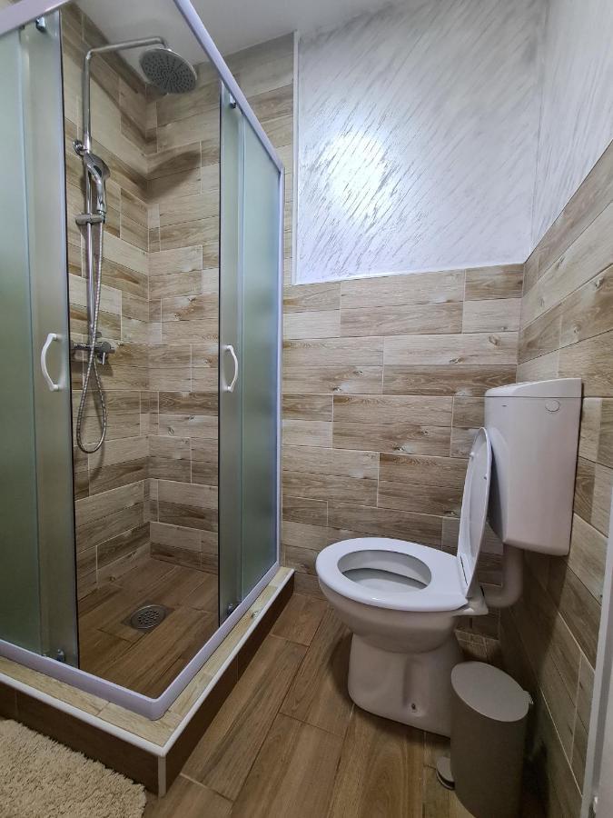 Apartmani Kuljanin โดนยี มิลาโนวัซ ภายนอก รูปภาพ