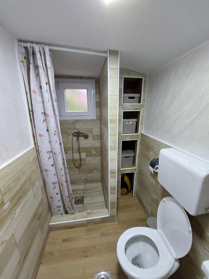 Apartmani Kuljanin โดนยี มิลาโนวัซ ห้อง รูปภาพ